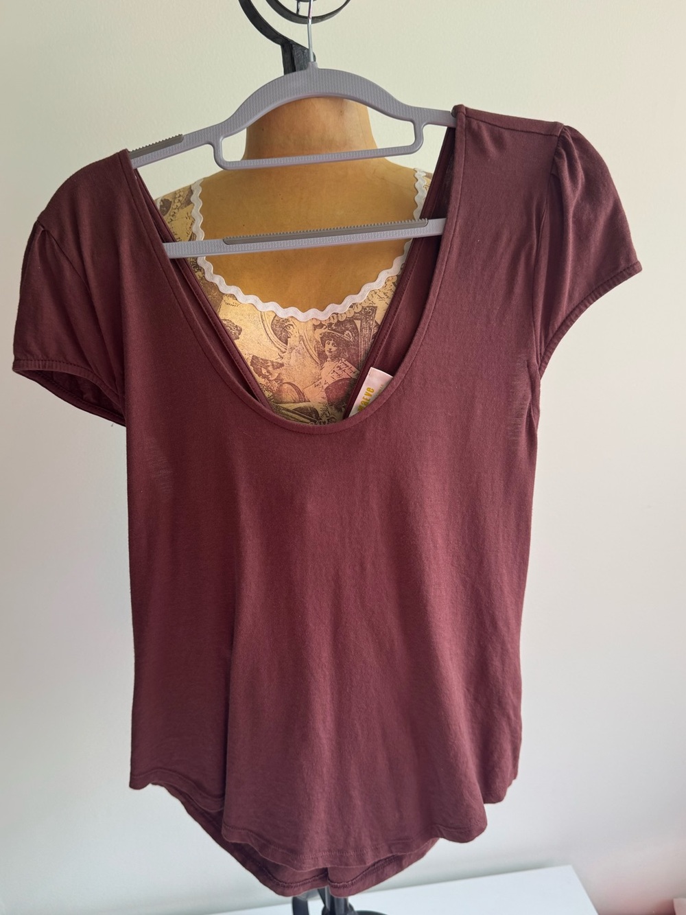 Maeve Anthropologie Plum Scoop Neck Cap Sleeve Tee